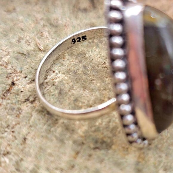 Nature Labradorite Triangular Shape 925 Ring ( Size 8) - Picture 3 of 9